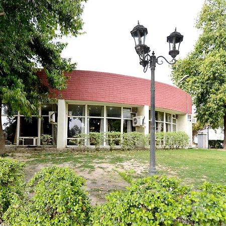 Karna Lake Tourist Resort Karnāl Exterior foto